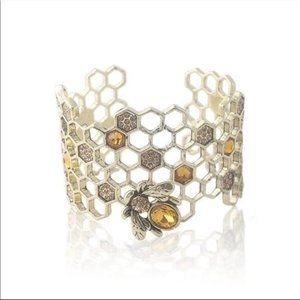 Gold honeycombs bracelet